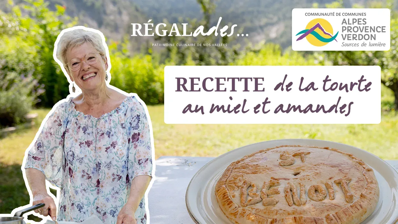 Philippe, apiculteur à Lambruisse, et Chantal, habitante de Saint-Benoît, présentent la tourte au miel dans la série Régalades de la CCAPV.